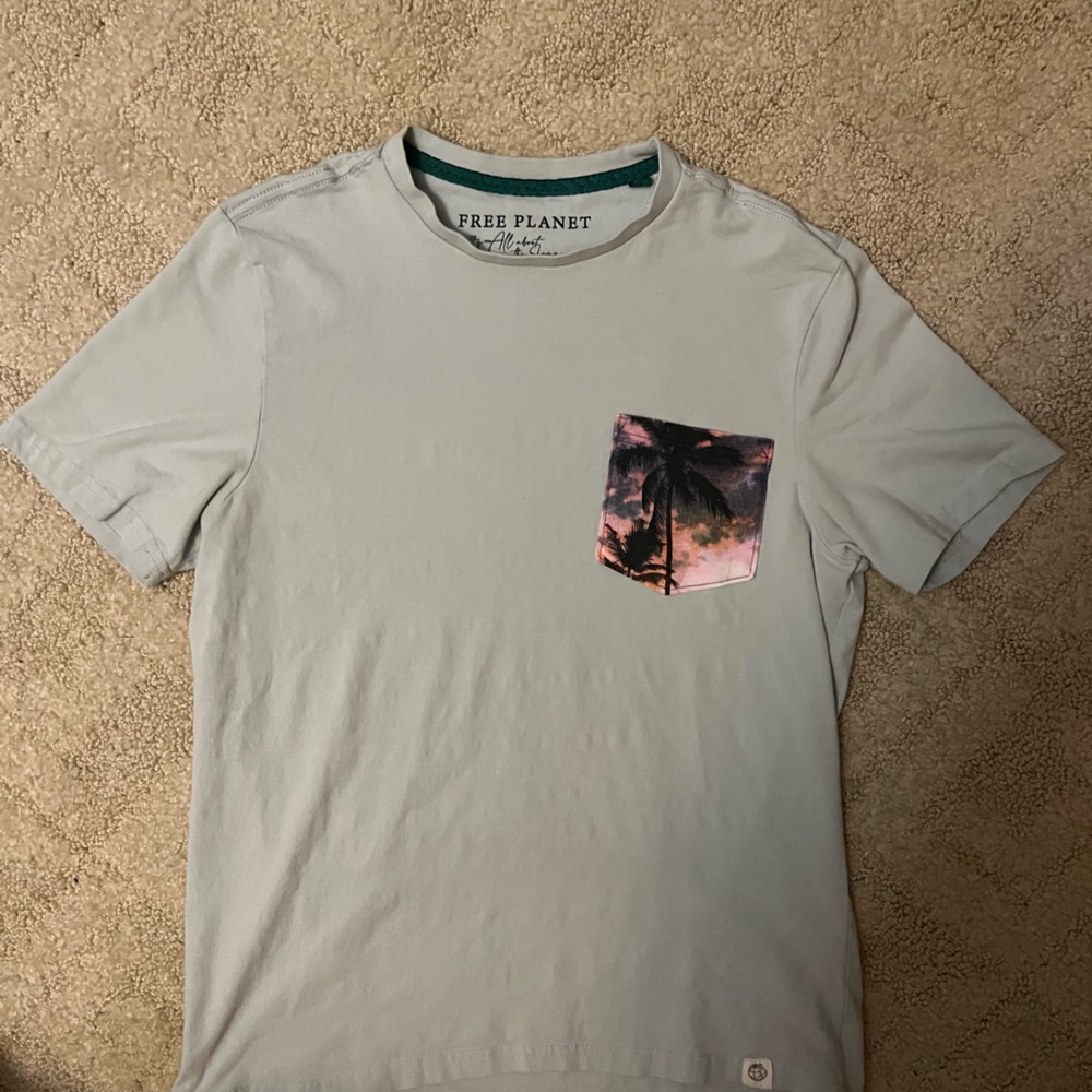 Free planet tee shirt